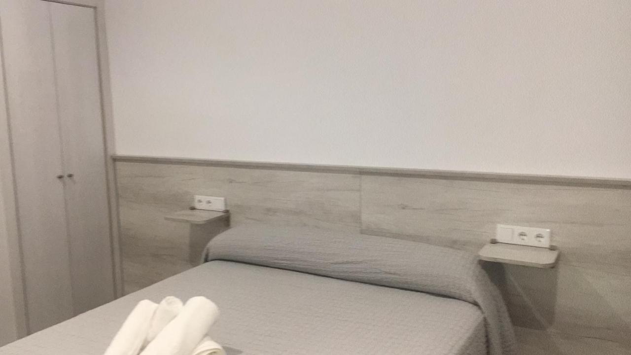 Alojamiento Saturno 1 科尼尔-德拉弗龙特拉 外观 照片